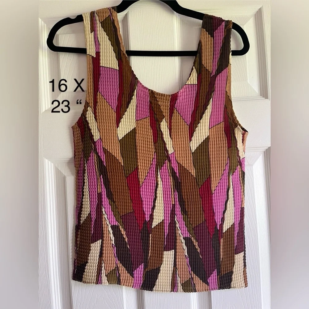 5/$25 Vintage NICOLA Purple and Brown Graphic Geometric Top Pink Tan Cream - Picture 6 of 6
